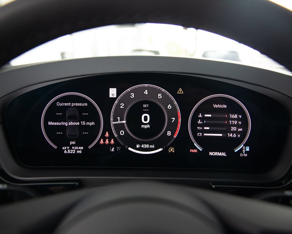Certified 2026 Porsche Cayenne AWD/4WD image 12