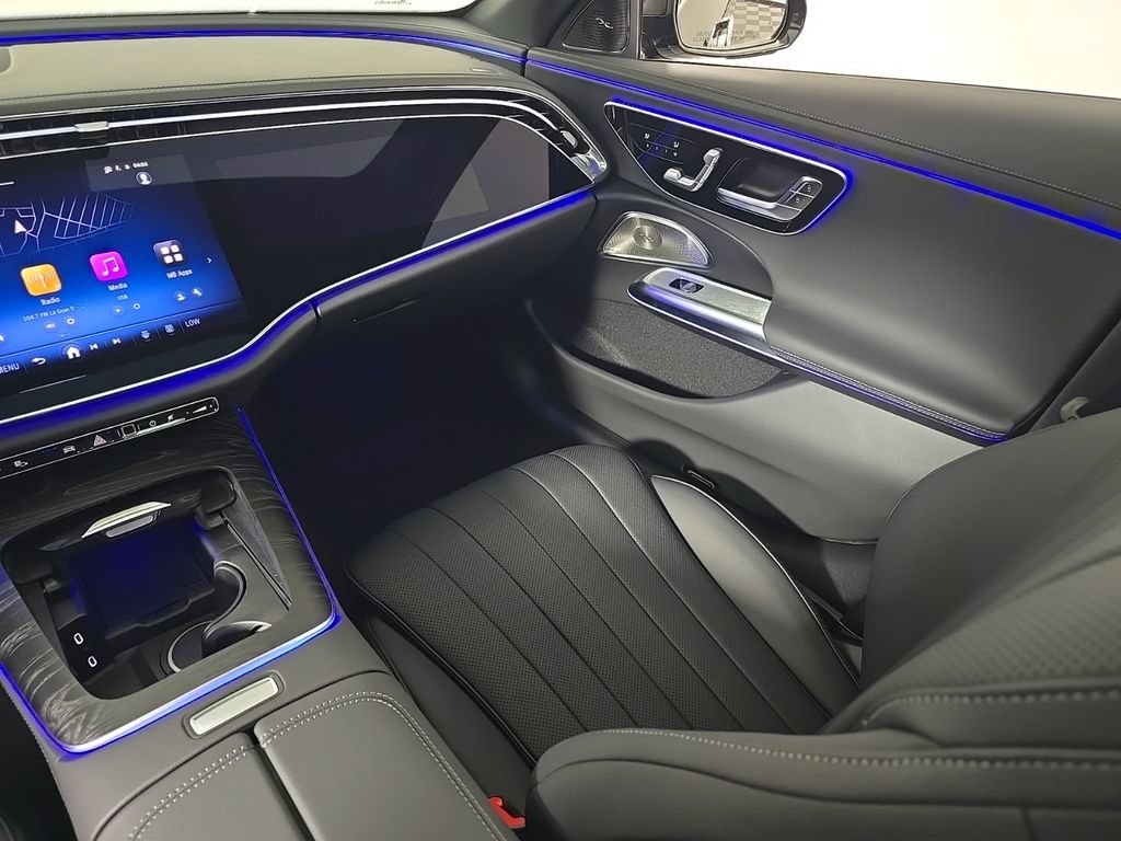 New 2026 Mercedes-Benz E 350 4MATIC Sedan image 24