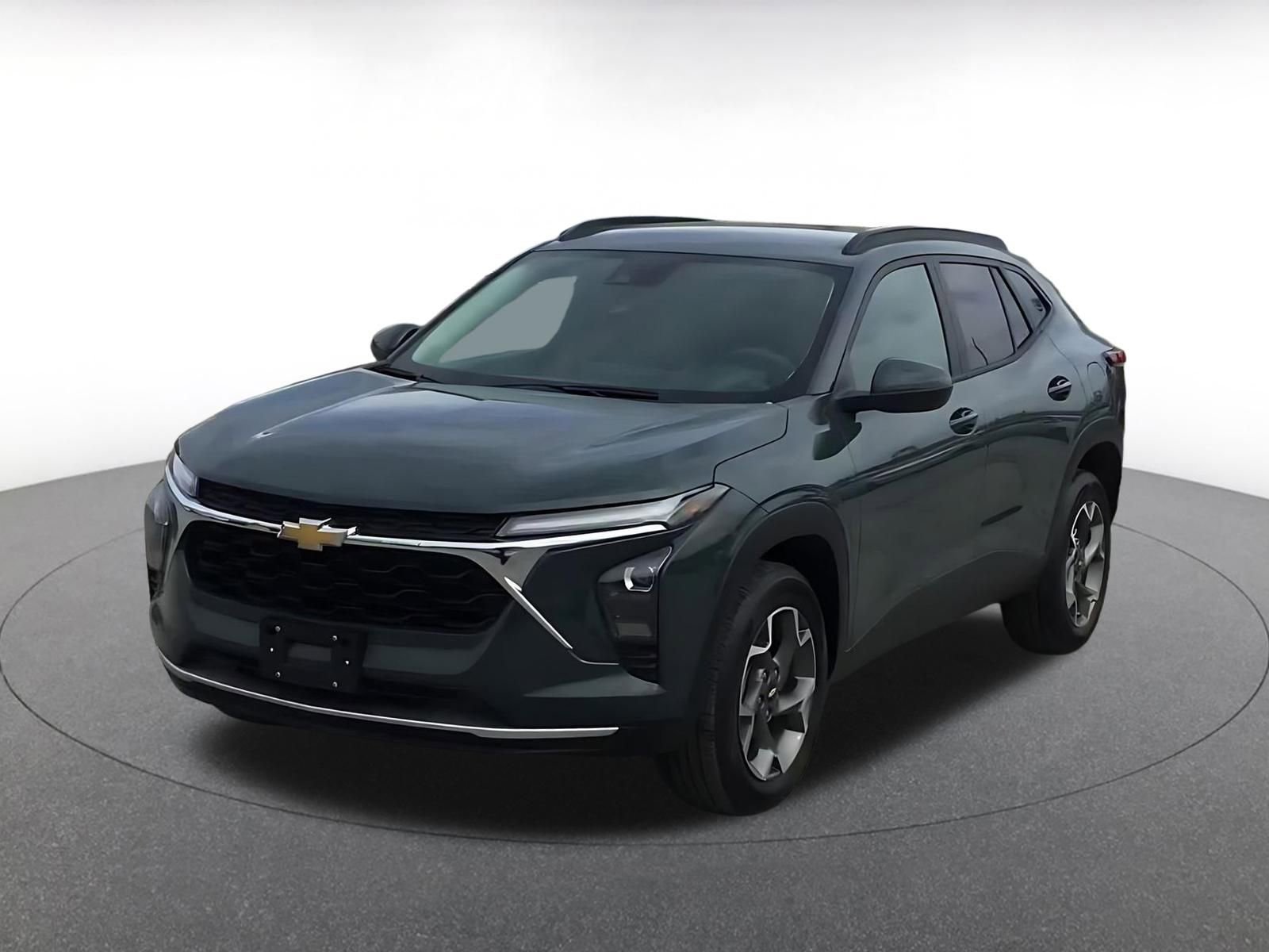 Used 2025 Chevrolet Trax LT image 7