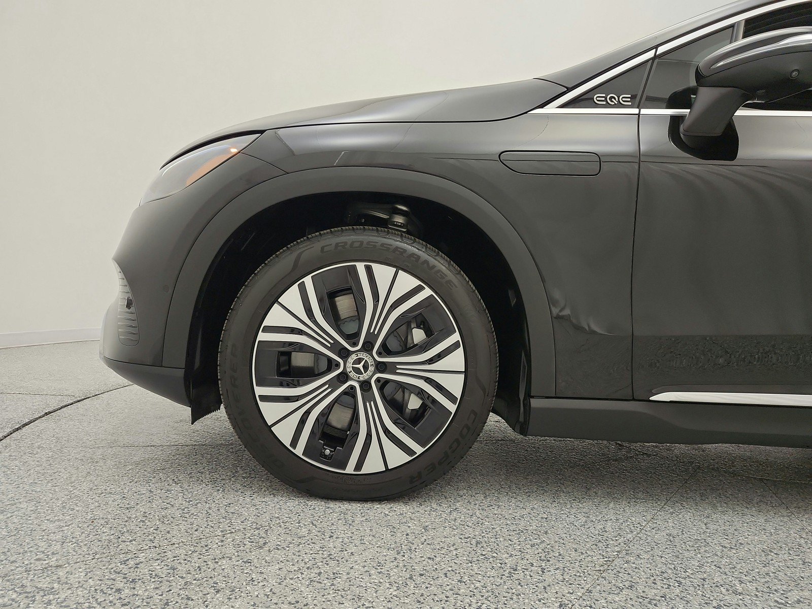 Certified 2026 Mercedes-Benz EQE 320 4MATIC SUV image 17