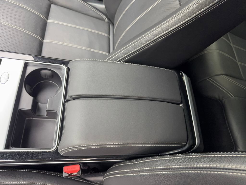 Used 2022 Land Rover Range Rover Velar R-Dynamic S image 67