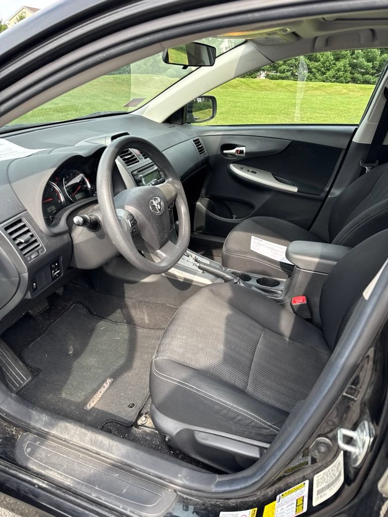 Used 2012 Toyota Corolla S FWD image 6