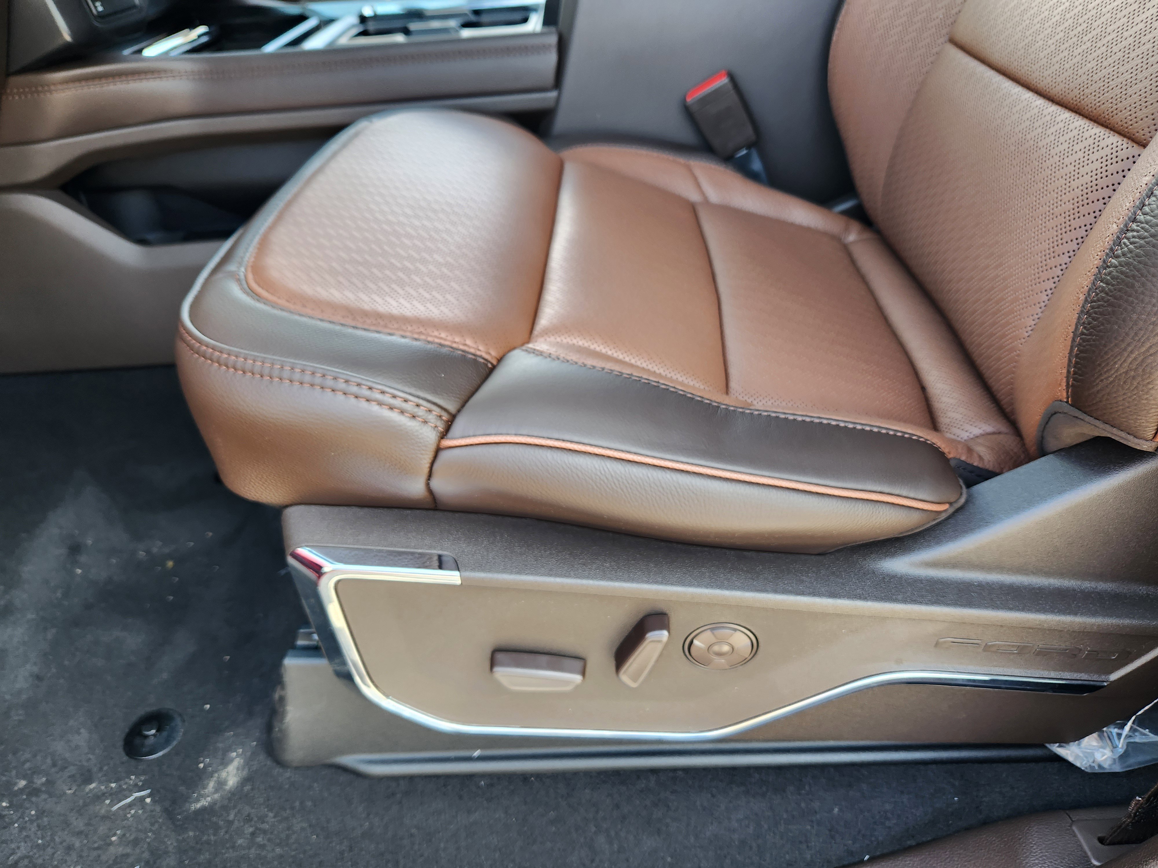 New 2026 Ford F350 King Ranch AWD/4WD image 14