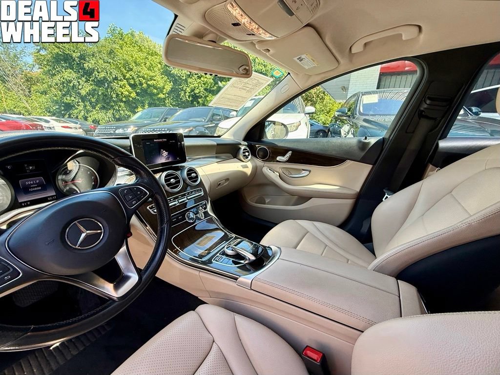 Used 2015 Mercedes-Benz C 300 4MATIC Sedan image 11