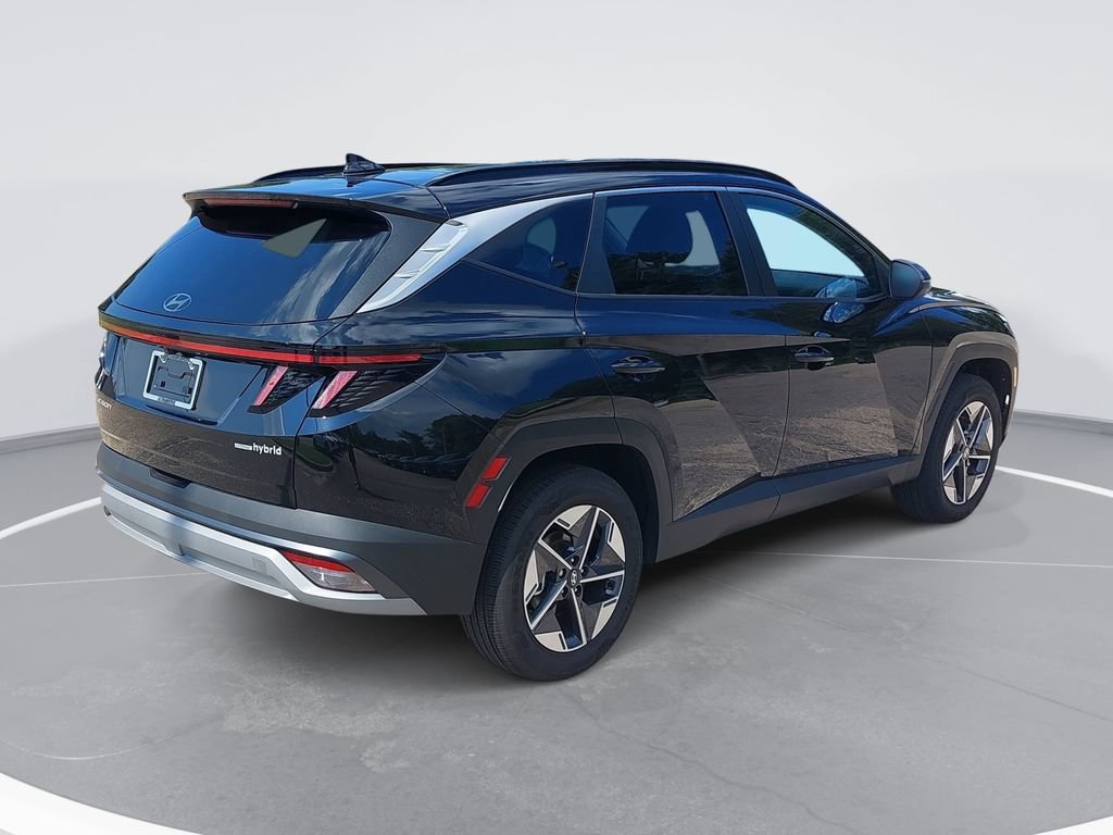 Certified 2025 Hyundai Tucson SEL AWD/4WD image 5