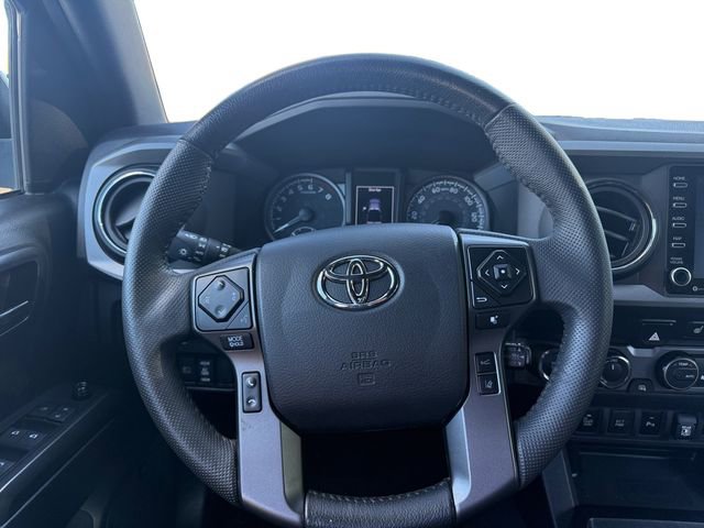 Used 2021 Toyota Tacoma TRD Off-Road w/ TRD Premium Off Road Package image 14