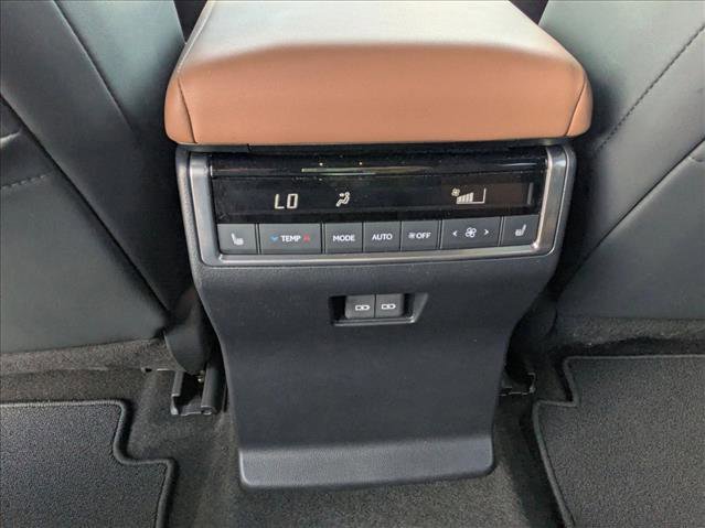 Certified 2025 Lexus GX 550 w/ Accessory Package (Z1) AWD/4WD image 16