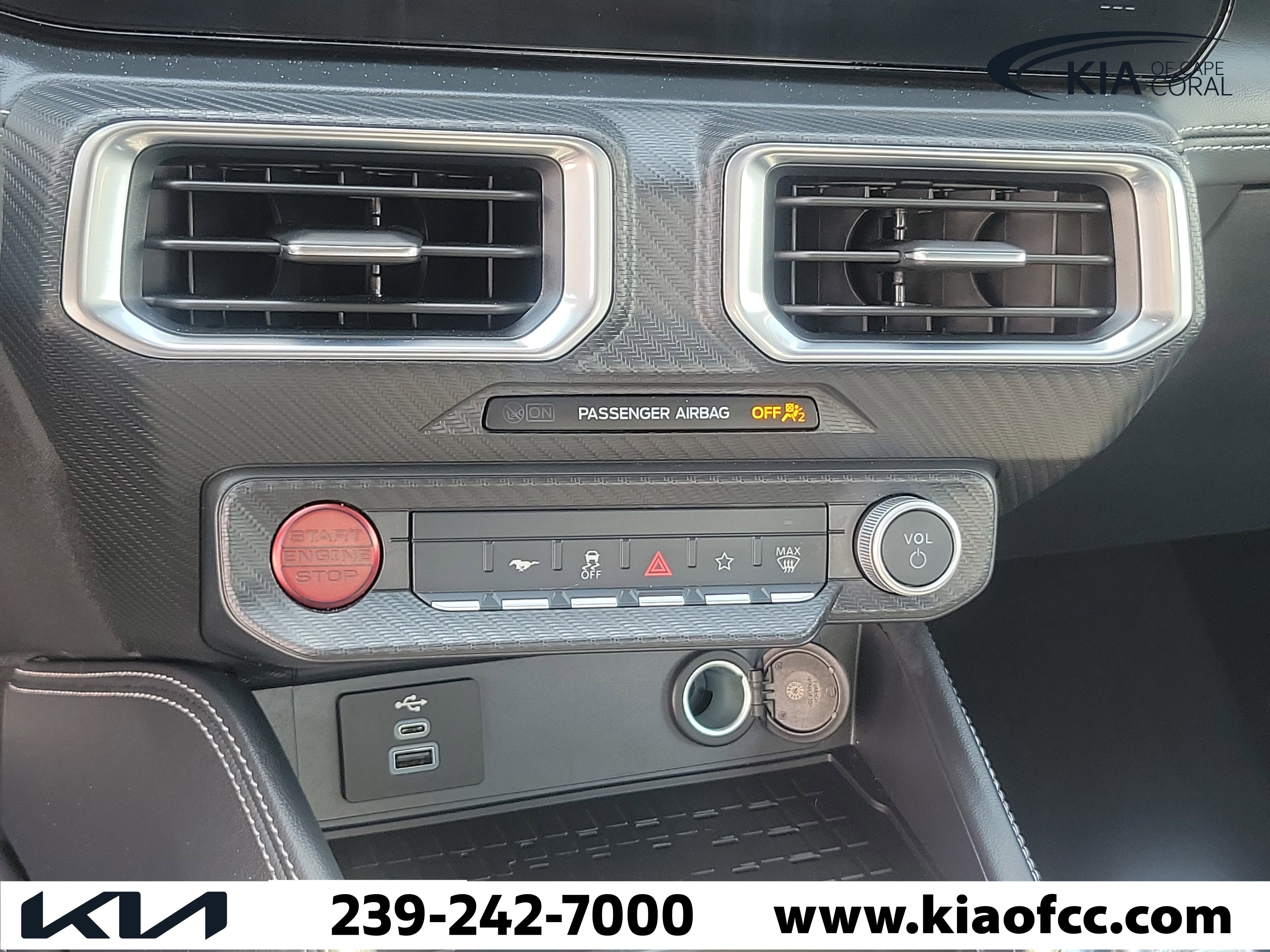 Used 2024 Ford Mustang GT Premium image 23