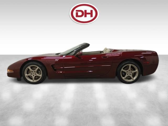 Used 2003 Chevrolet Corvette 50th Anniversary Edition w/ Preferred Equipment Group1 image 21