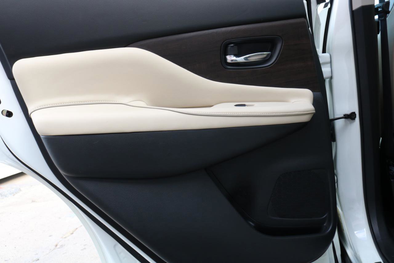 Used 2020 Nissan Murano Platinum image 34