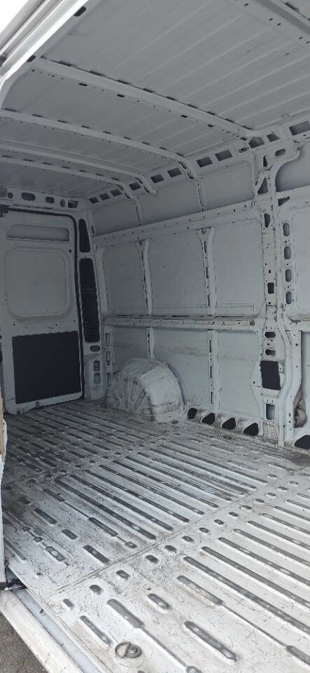 Used 2017 RAM ProMaster 2500 FWD image 11