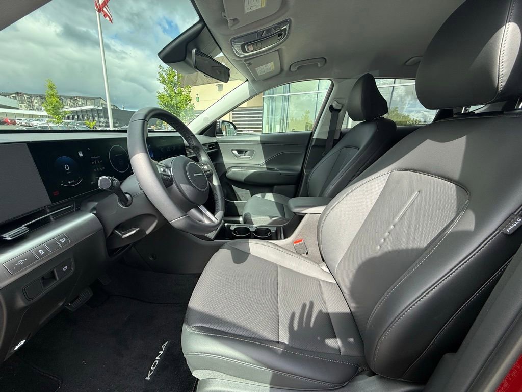 Certified 2026 Hyundai Kona SEL Premium AWD/4WD image 12