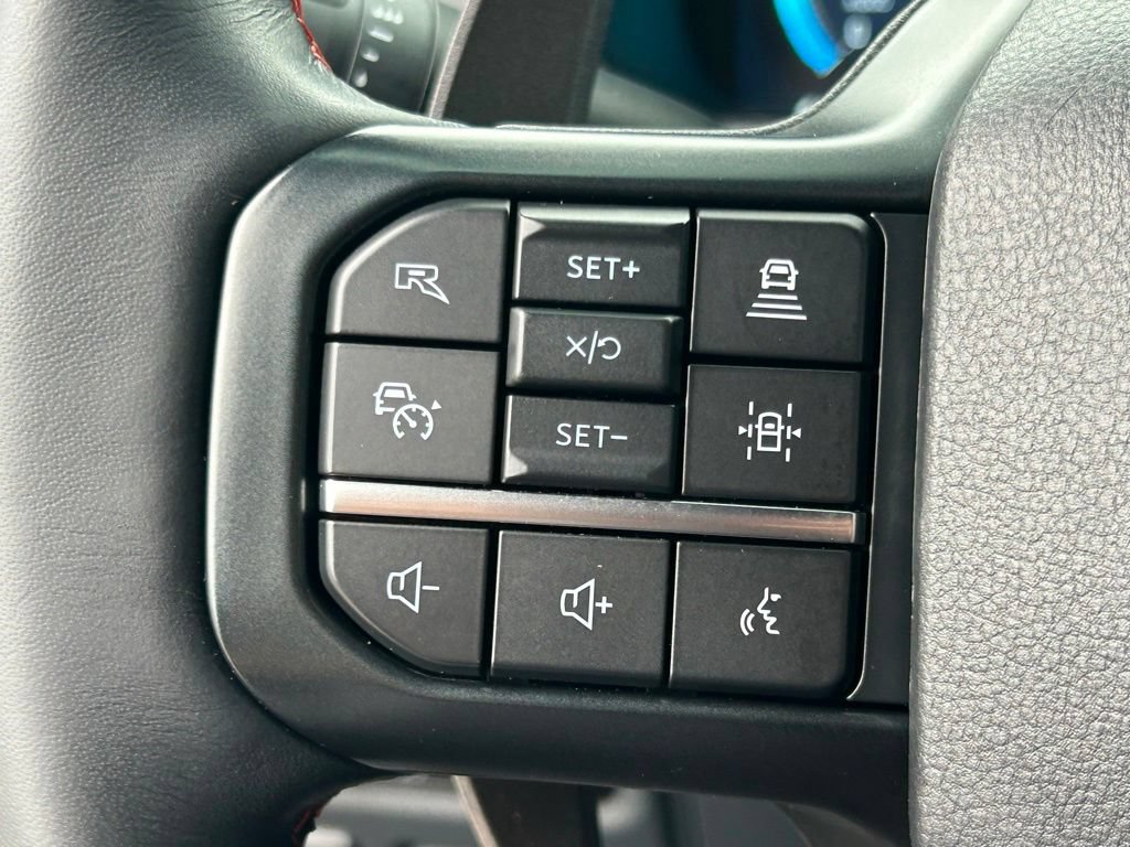 Used 2025 Ford F150 Raptor AWD/4WD image 17