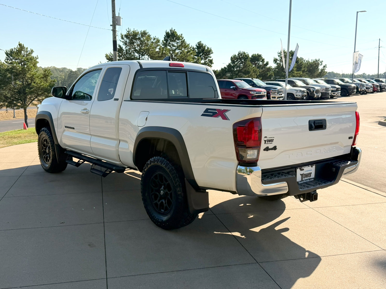 Used 2023 Toyota Tacoma SR5 w/ SX Package AWD/4WD image 4