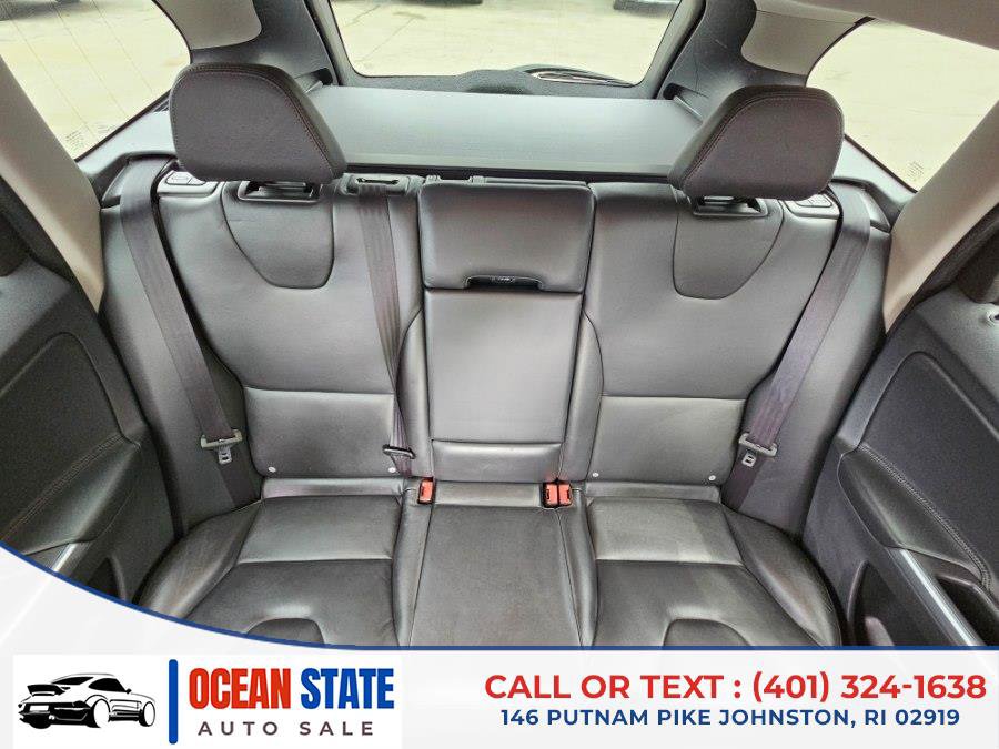 Used 2015 Volvo XC60 T6 Platinum AWD/4WD image 16