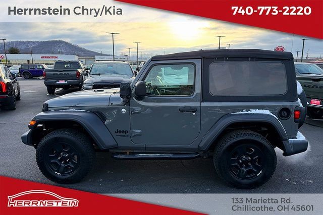 Used 2021 Jeep Wrangler Sport image 4