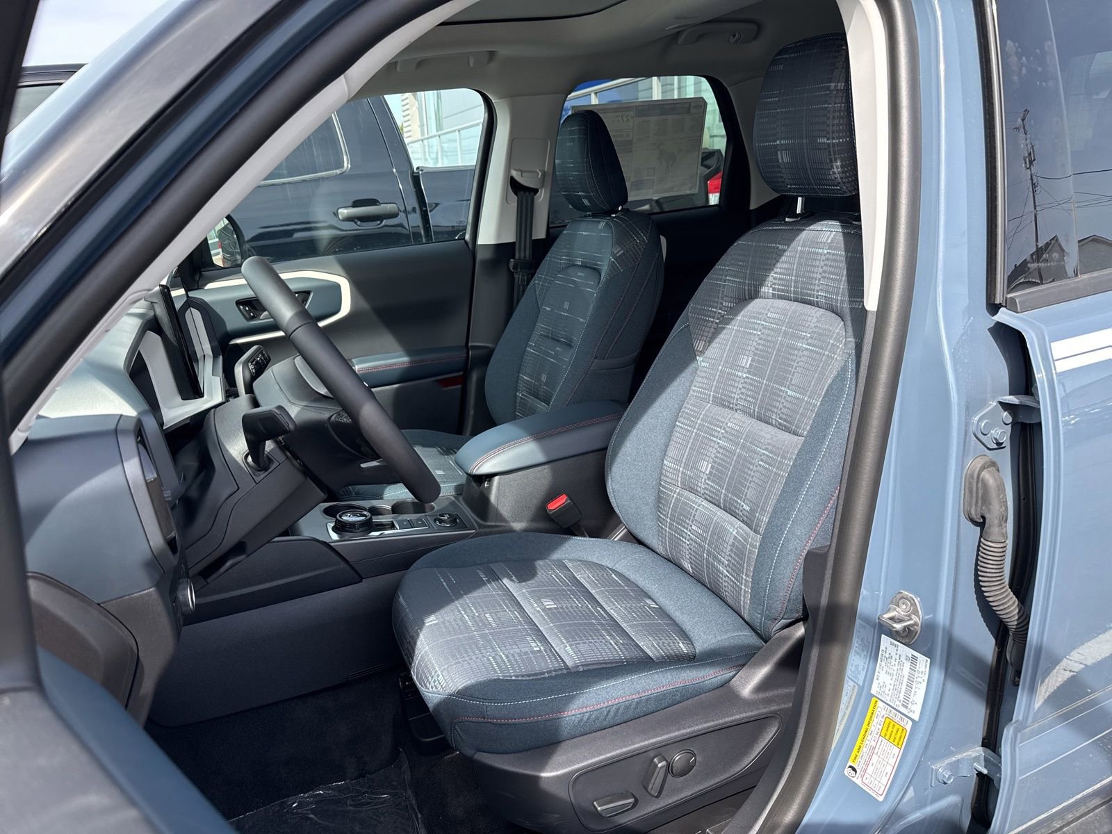 New 2025 Ford Bronco Sport Heritage w/ Convenience Package AWD/4WD image 2