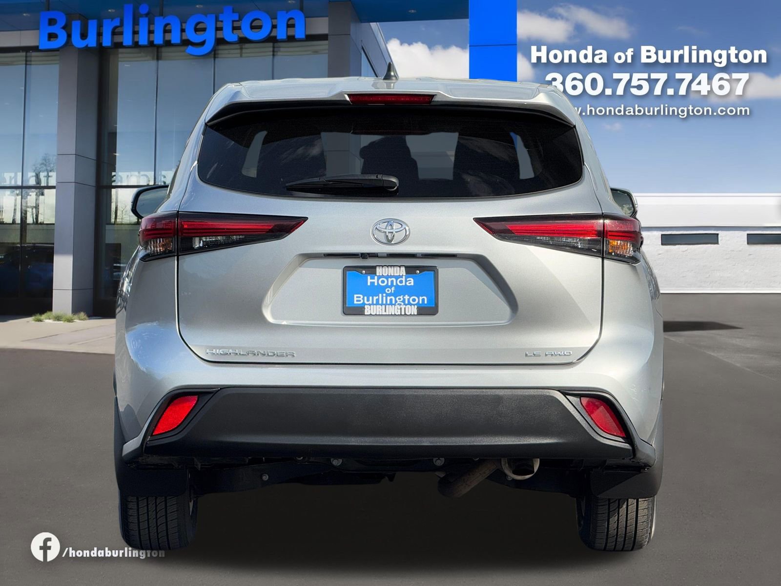 Used 2024 Toyota Highlander Limited AWD/4WD image 5