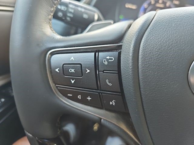 Used 2020 Lexus ES 350 w/ Premium Package FWD image 17