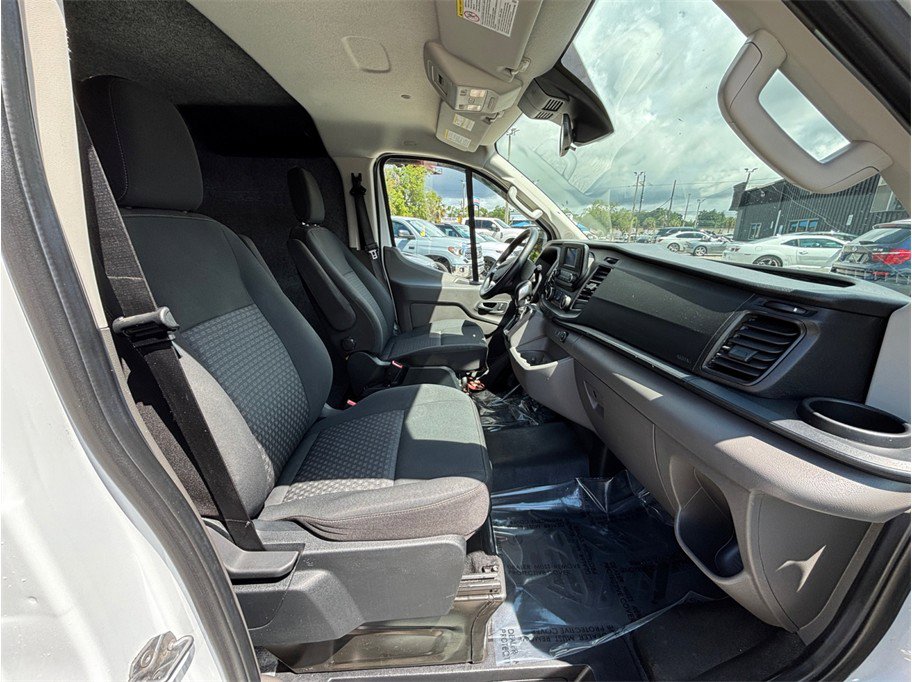 Used 2022 Ford Transit 250 Low Roof w/ Exterior Upgrade Package RWD image 32
