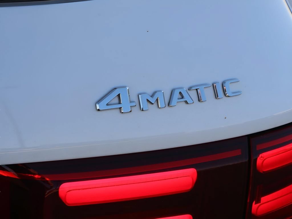 New 2026 Mercedes-Benz GLB 250 4MATIC image 9