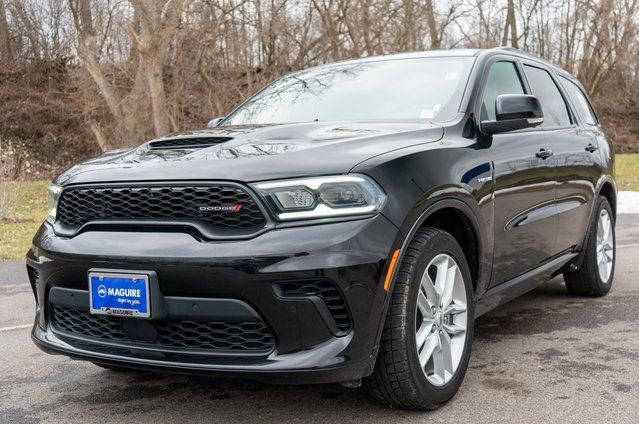 Used 2025 Dodge Durango R/T AWD/4WD image 2