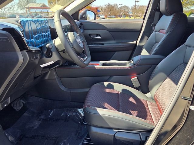New 2026 Nissan Kicks SR image 5