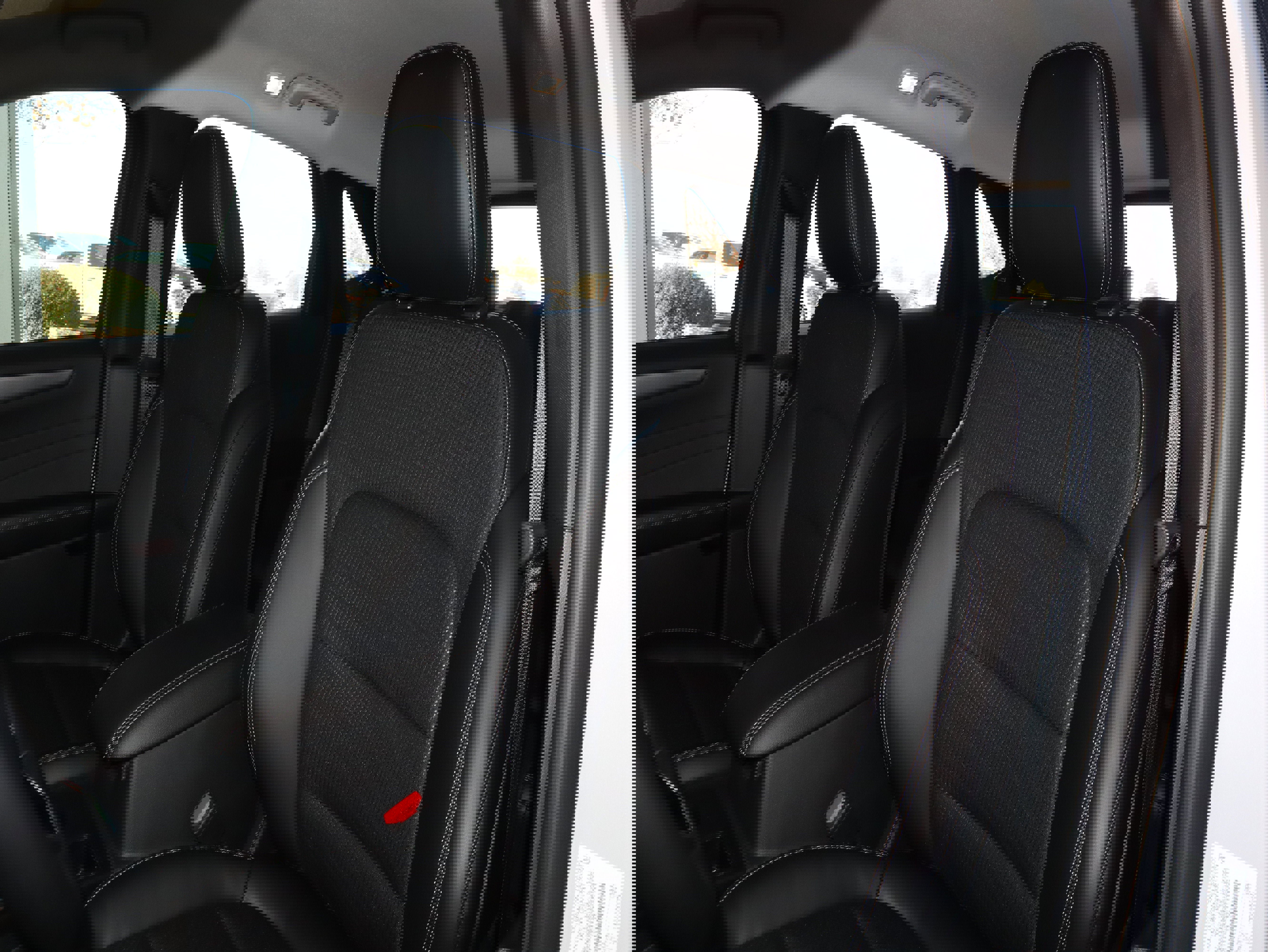 New 2026 Ford Escape SE image 32