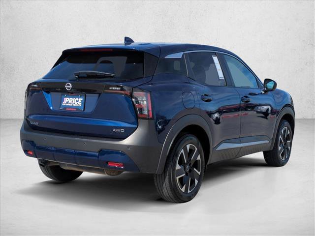 Used 2025 Nissan Kicks SV image 4