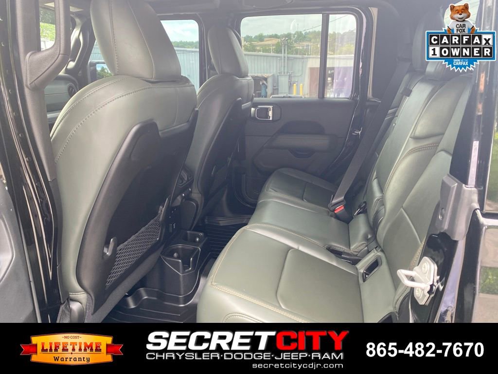 Used 2025 Jeep Gladiator Mojave AWD/4WD image 10