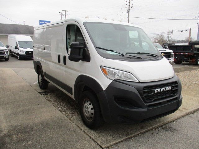 Used 2023 RAM ProMaster 2500 image 3