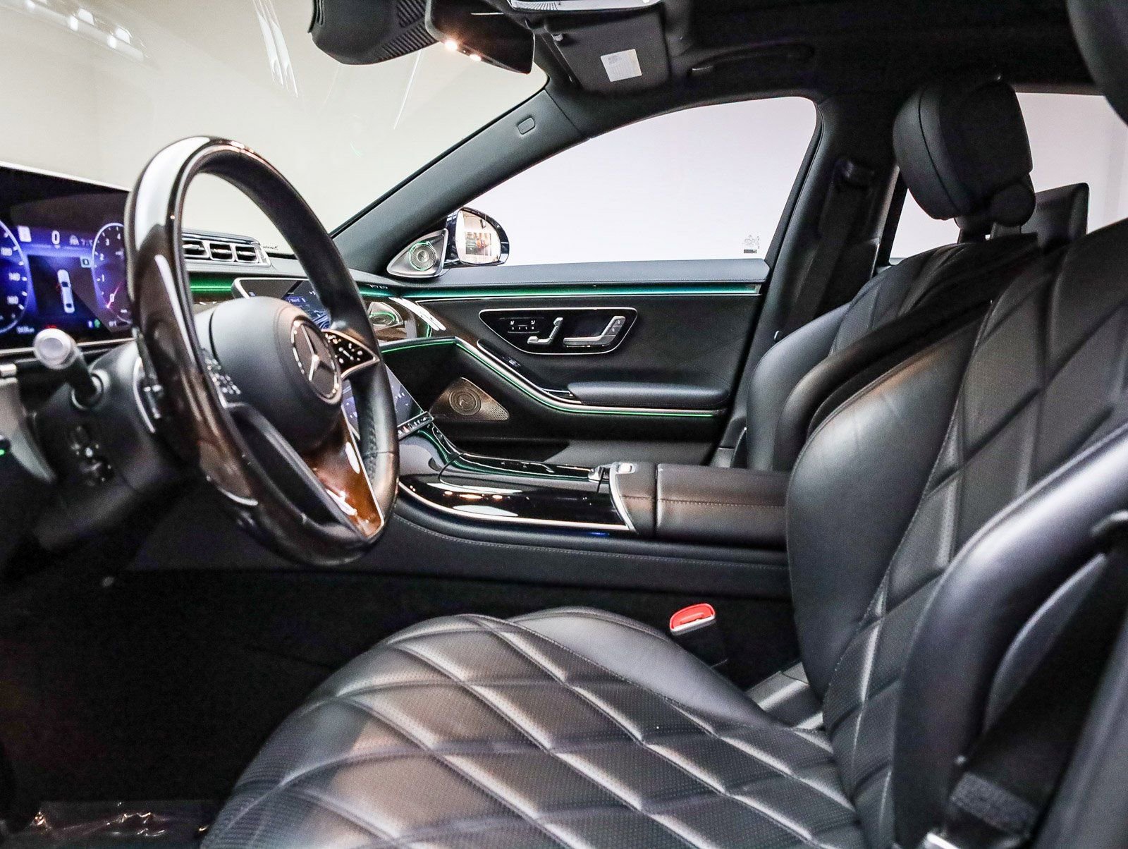 Used 2023 Mercedes-Benz Maybach S 580 4MATIC image 17