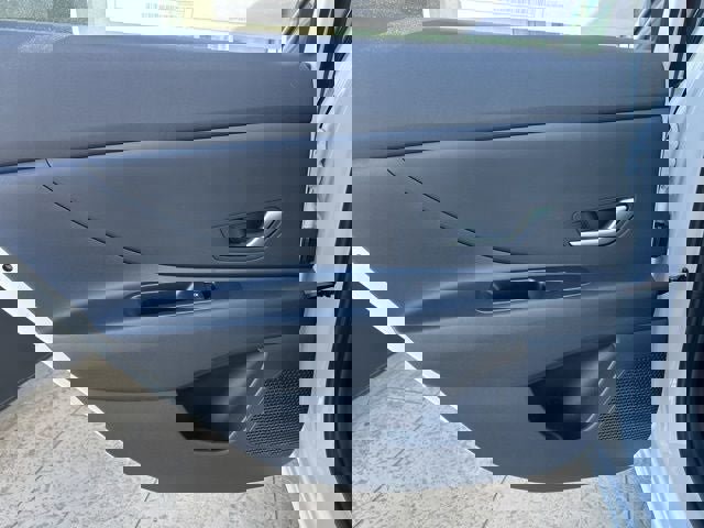 New 2026 Hyundai Elantra SE image 25