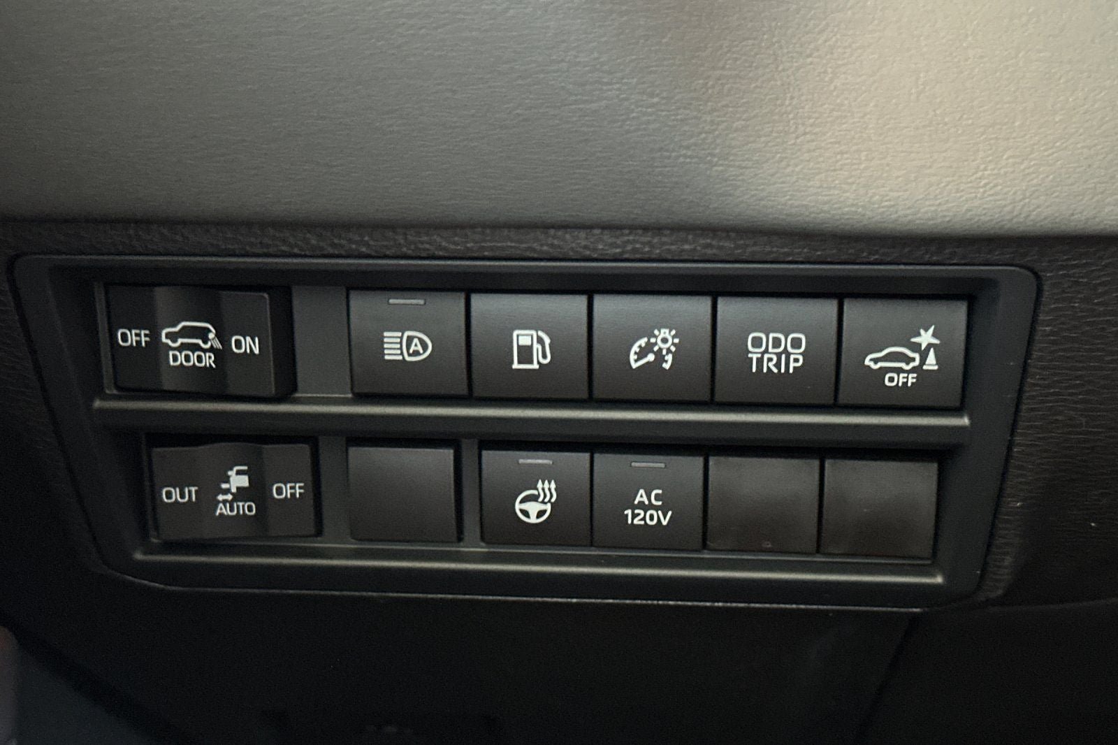 New 2026 Toyota Sequoia Capstone AWD/4WD image 30