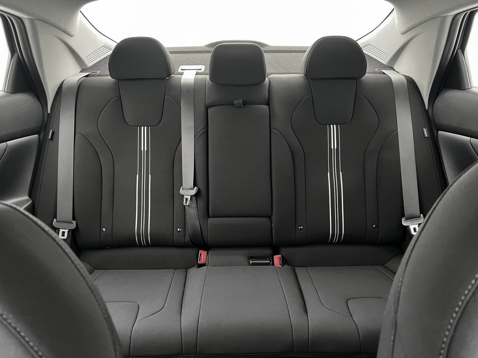 New 2025 Hyundai Elantra SEL FWD image 16