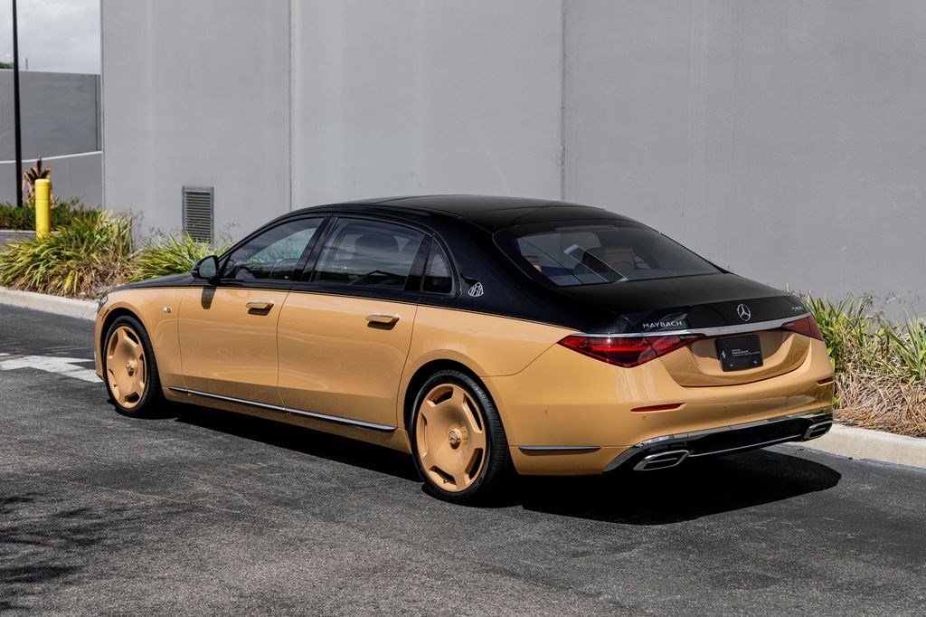 Used 2023 Mercedes-Benz Maybach S 680 4MATIC image 3