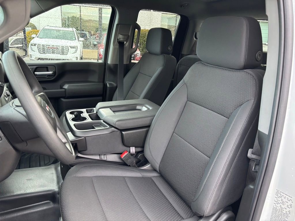 New 2026 GMC Sierra 2500 Pro w/ Convenience Package image 18