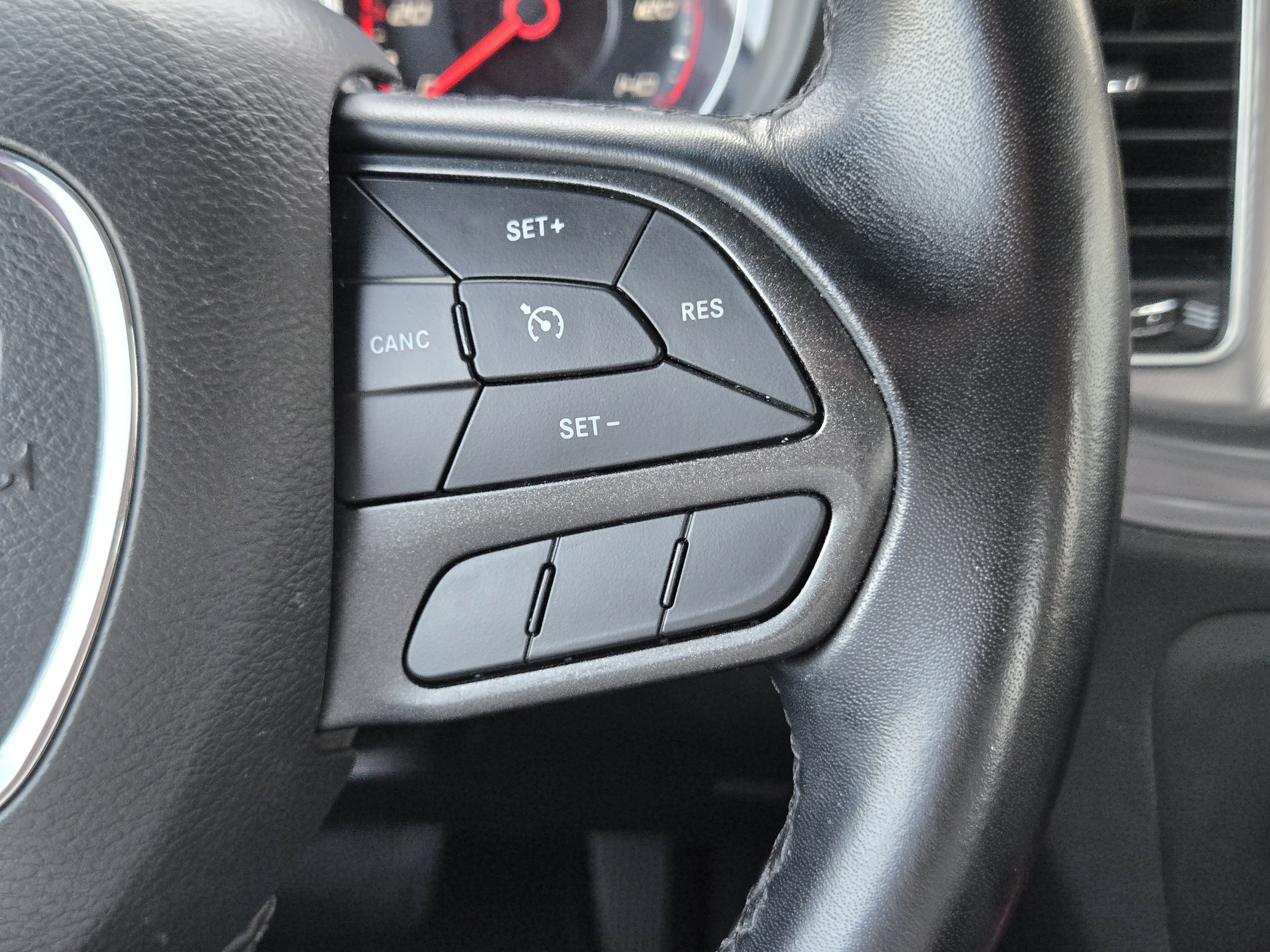 Used 2023 Dodge Charger SXT RWD image 27