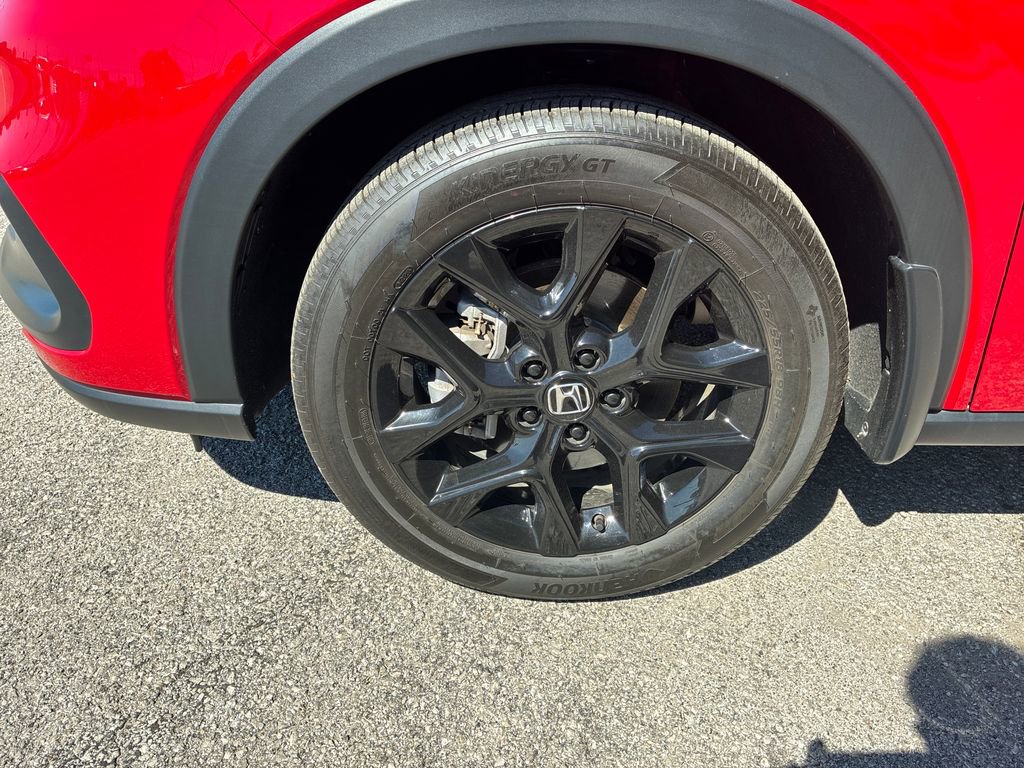 Certified 2023 Honda HR-V Sport image 11