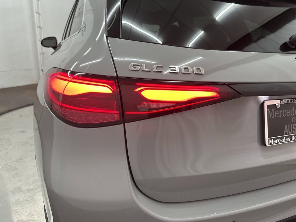 New 2026 Mercedes-Benz GLC 300 4MATIC image 30