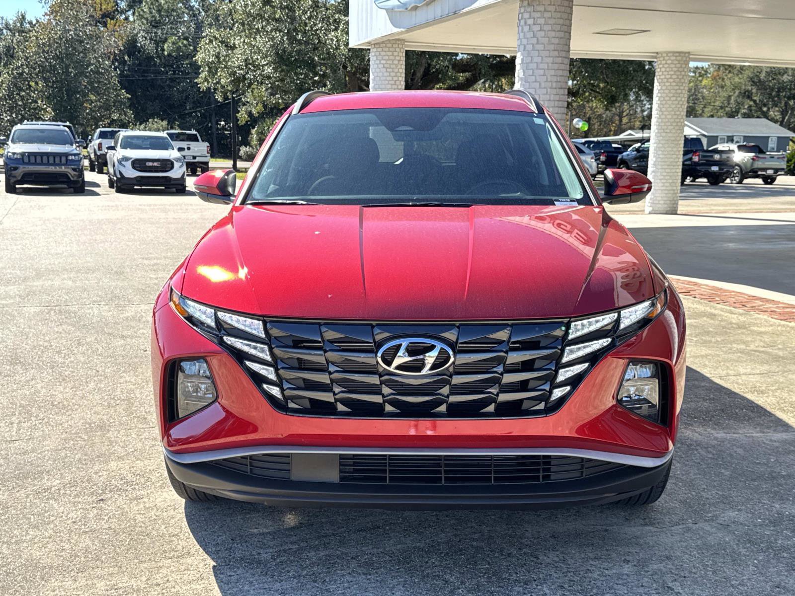 Used 2023 Hyundai Tucson SEL image 2