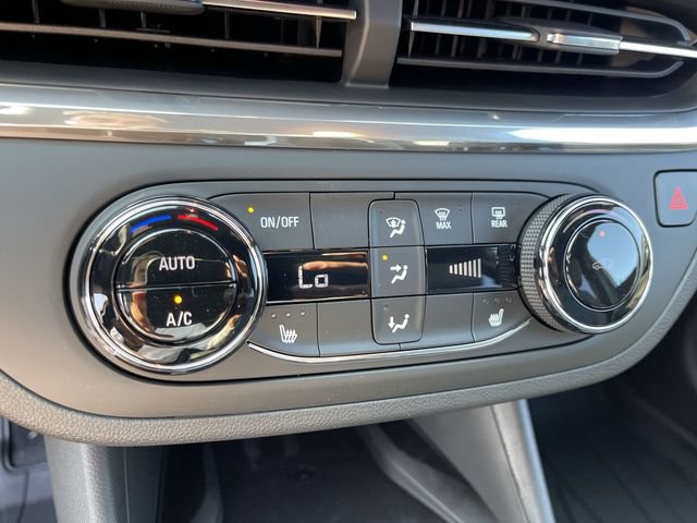 New 2026 Buick Envista Sport Touring w/ Convenience I Package FWD image 18
