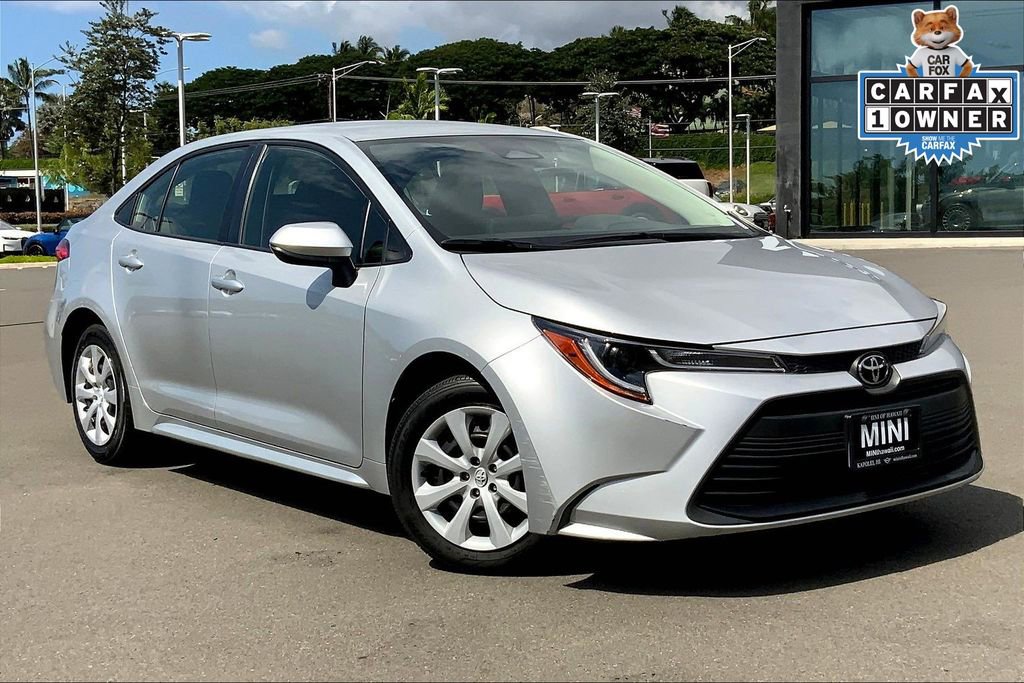 Used 2023 Toyota Corolla LE image 33