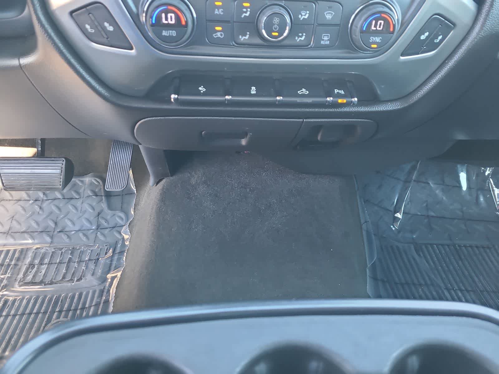 Used 2017 Chevrolet Silverado 1500 LT w/ All Star Edition image 25