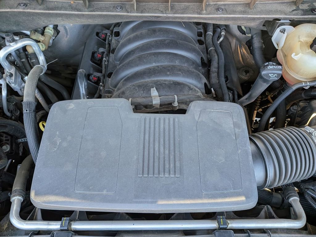 Used 2023 Chevrolet Tahoe LS image 32