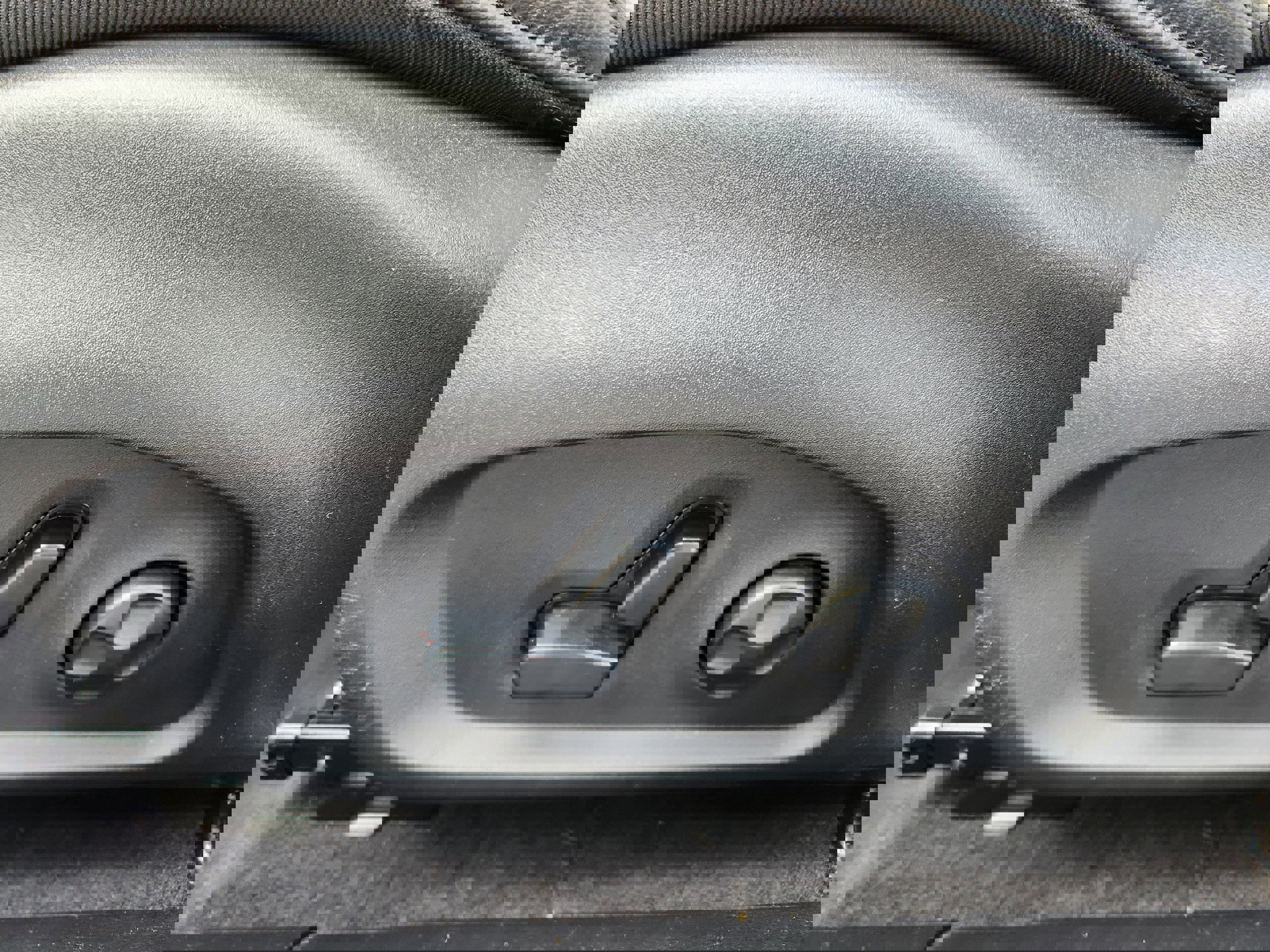 Used 2019 Jeep Compass Latitude w/ Popular Equipment Group image 11