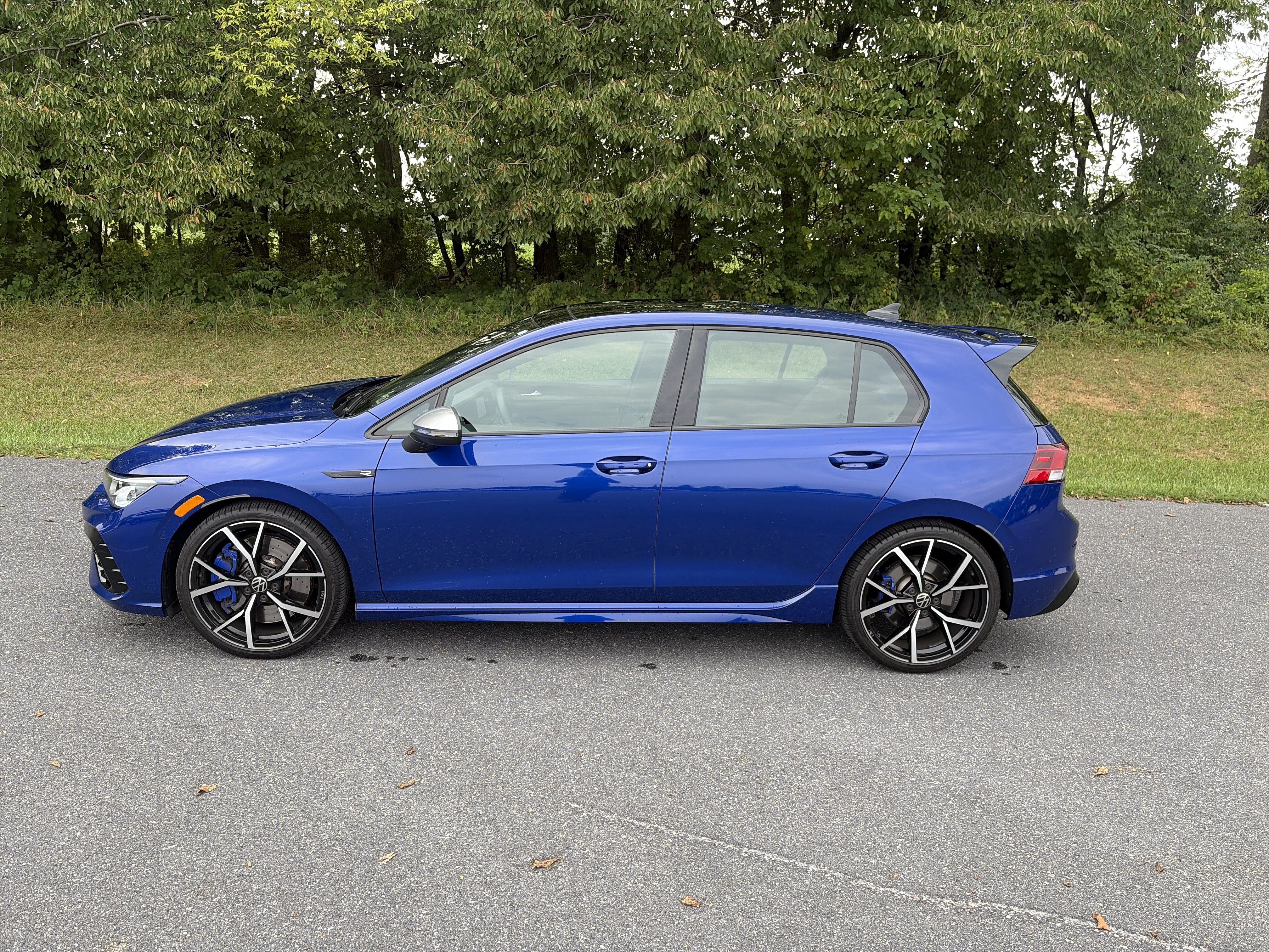 Used 2024 Volkswagen Golf R AWD/4WD image 8