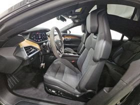 Used 2023 Audi e-tron GT Premium Plus AWD/4WD image 5