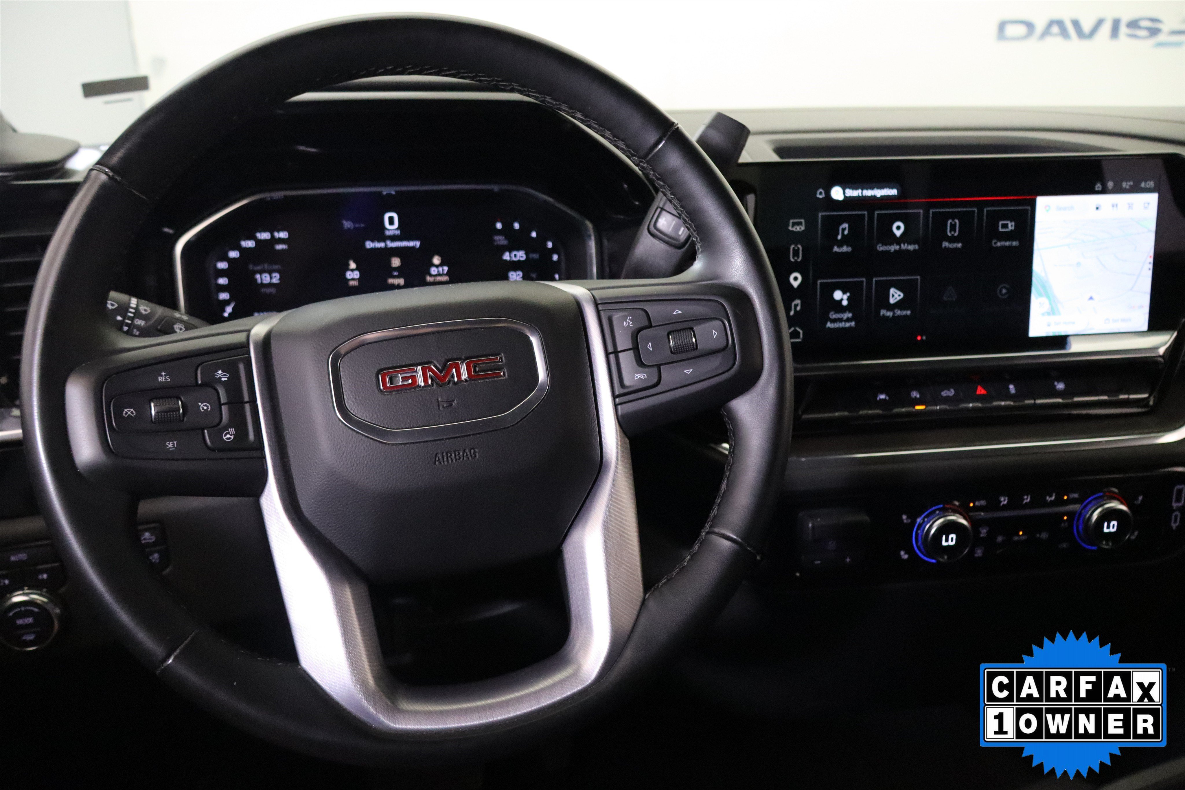 Used 2025 GMC Sierra 1500 SLT AWD/4WD image 23