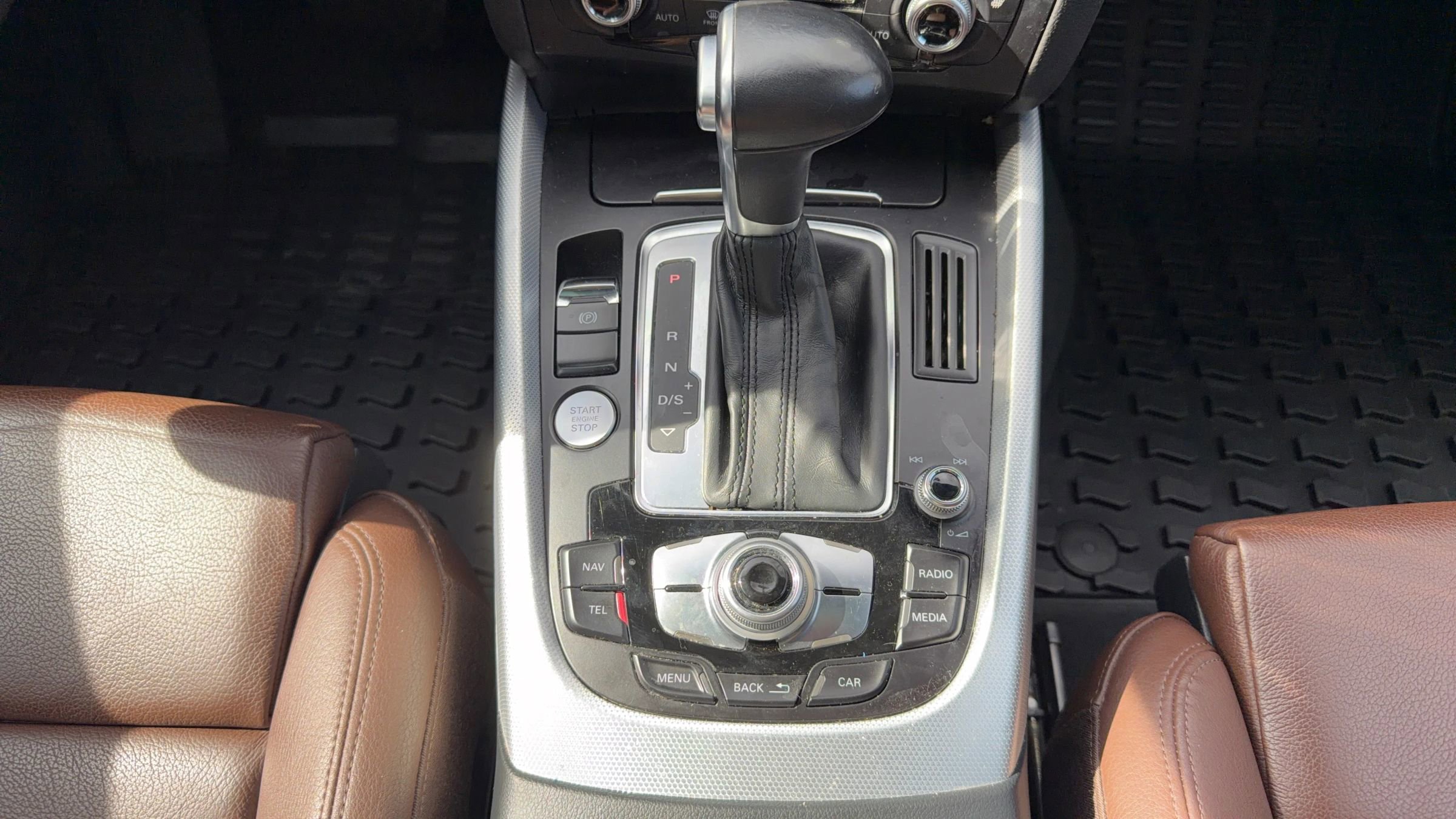 Used 2017 Audi Q5 2.0T Premium Plus w/ Technology Package image 28